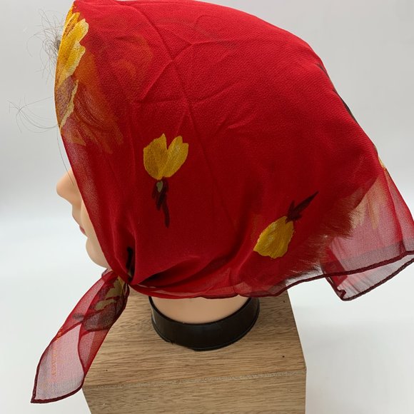 Ellen Tracy red floral sheer silk scarf approximately 21" x 22" - Picture 6 of 9